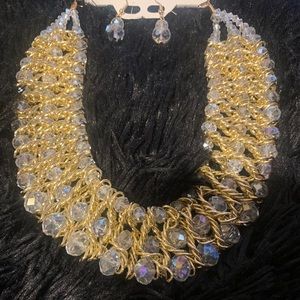 Neckless with earrings